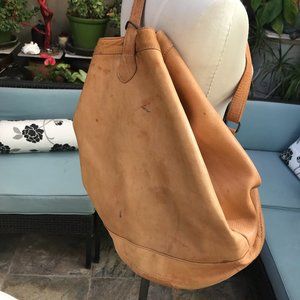 Vintage leather one shoulder bag